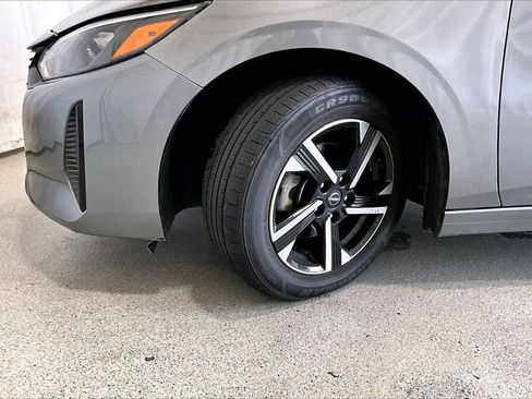 Used 2024 Nissan Sentra SV FWD image 20