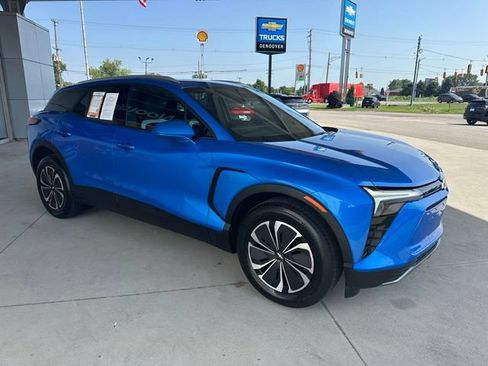 Used 2024 Chevrolet Blazer EV LT AWD/4WD image 4