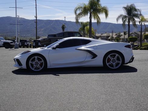 Used 2021 Chevrolet Corvette Stingray Coupe w/ 1LT image 7