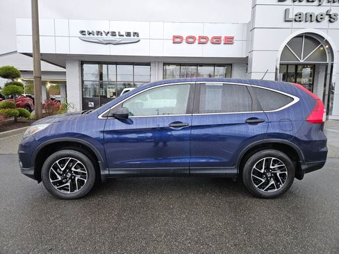 Used 2016 Honda CR-V SE image 2