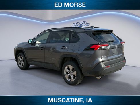 Used 2025 Toyota RAV4 XLE image 3