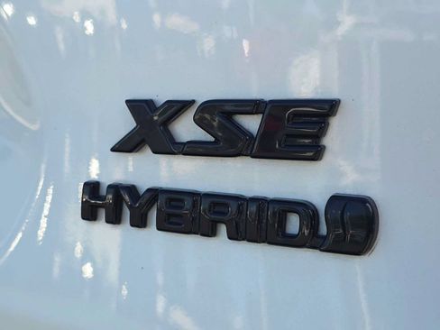 Certified 2024 Toyota RAV4 XSE w/ Advanced Technology Package AWD/4WD image 14
