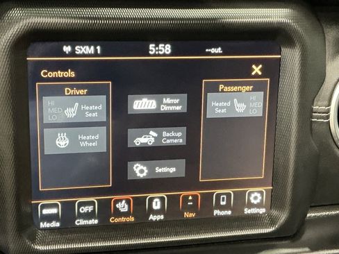 Used 2022 Jeep Wrangler Unlimited Sahara w/ Cold Weather Group image 20