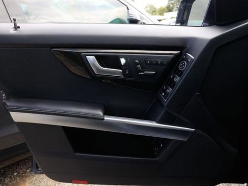 Used 2014 Mercedes-Benz GLK 350 2WD image 44