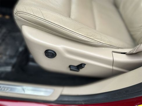 Used 2014 Jeep Grand Cherokee Limited w/ Trailer Tow Group IV image 15