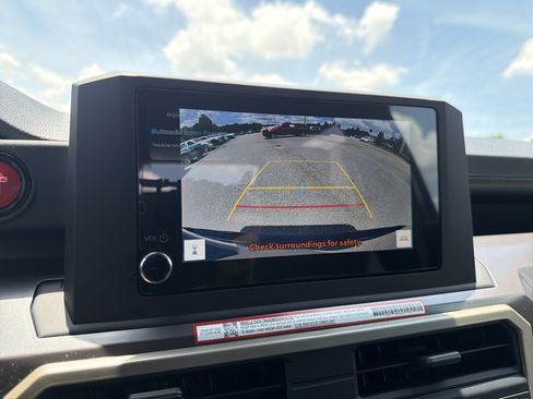 New 2026 Toyota Tacoma TRD Off-Road AWD/4WD image 24