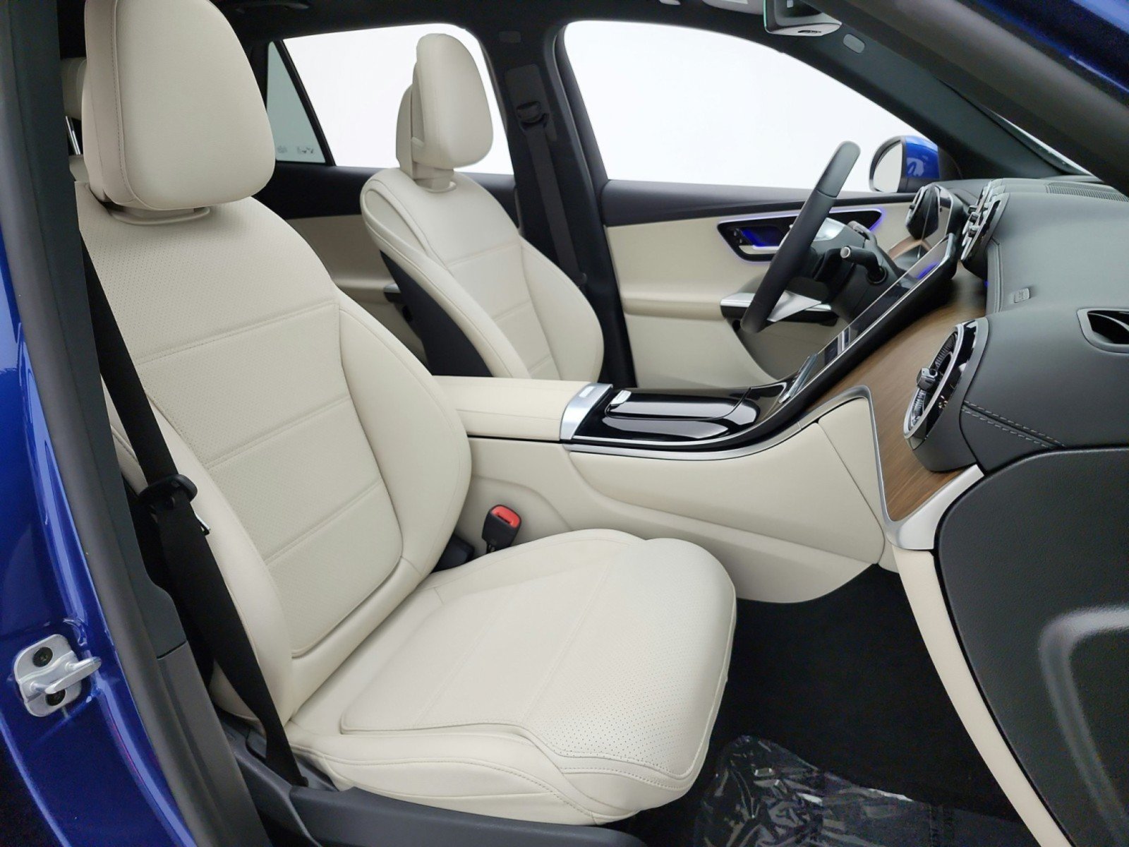 Used 2024 Mercedes-Benz GLC 300 image 20
