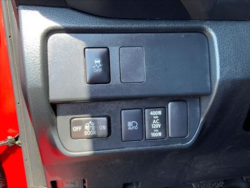 Used 2023 Toyota Tacoma TRD Sport w/ Technology Package RWD image 35