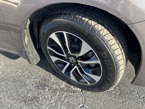 Used 2015 Honda Civic EX image 6