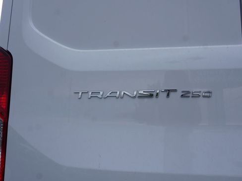 New 2025 Ford Transit 250 148 Medium Roof image 7