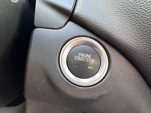 Used 2024 Chevrolet Equinox LT w/ LPO, Floor Liner Package image 22