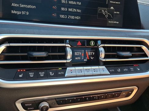 Certified 2022 BMW X5 xDrive40i w/ Premium Package image 17