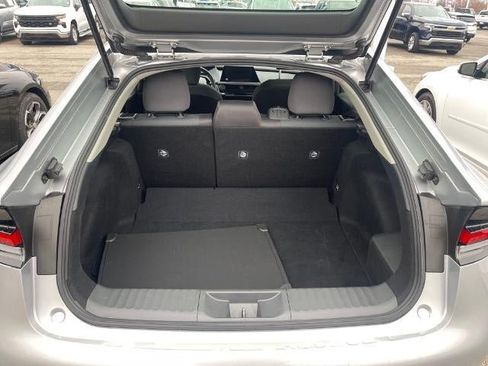 Used 2025 Toyota Prius LE image 20