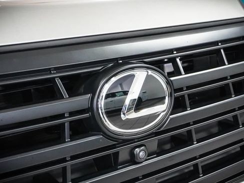 Used 2025 Lexus GX 550 AWD/4WD image 26