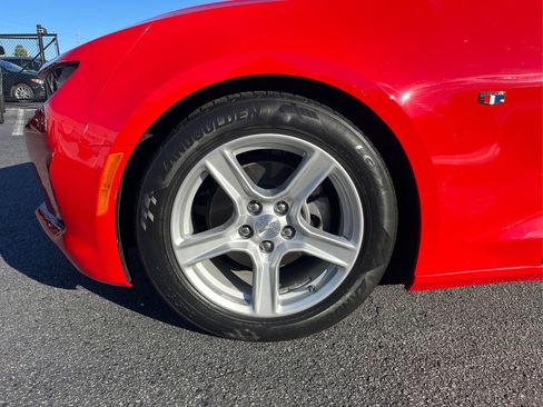 Used 2022 Chevrolet Camaro LT image 22