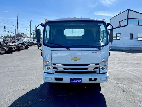 New 2024 Chevrolet Low Cab Forward 5500XD image 23