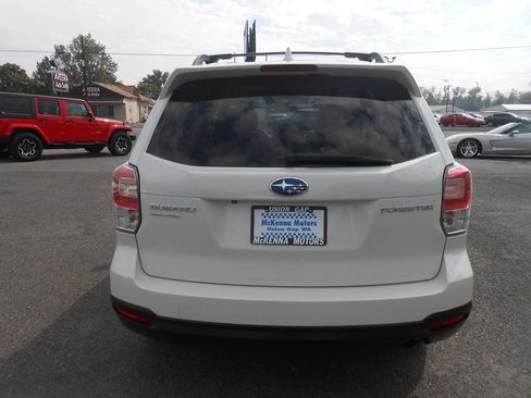 Used 2018 Subaru Forester 2.5i Premium AWD/4WD image 8