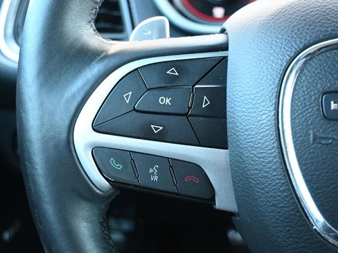 Used 2015 Dodge Challenger SXT Plus RWD image 12
