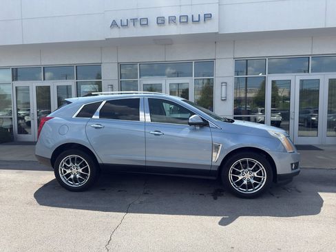 Used 2013 Cadillac SRX Performance w/ Driver Awareness Package FWD image 2
