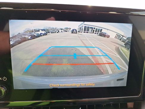 Used 2023 Toyota Corolla LE image 26