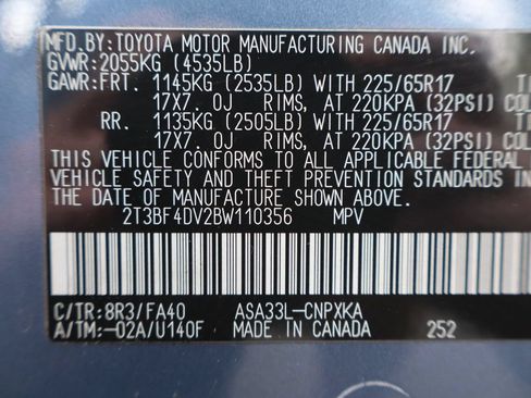 Used 2011 Toyota RAV4 4WD w/ Upgrade Value Pkg image 47