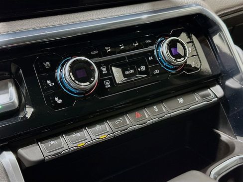 Used 2026 GMC Sierra 1500 Denali RWD image 16