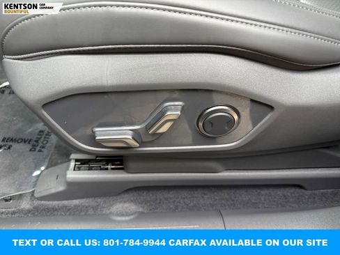 Used 2024 Kia EV9 Wind image 32