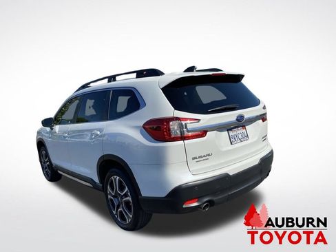 Used 2025 Subaru Ascent Limited AWD/4WD image 5