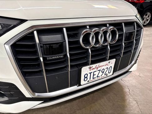 Used 2020 Audi Q7 3.0T Prestige w/ Prestige Package AWD/4WD image 32