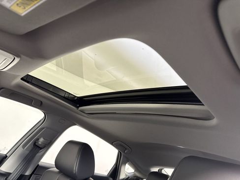 Used 2025 Acura Integra Base image 20