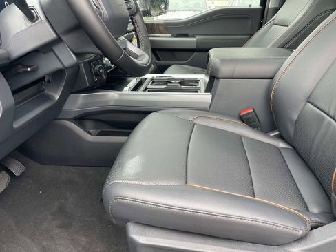 New 2025 Ford F250 Lariat w/ Lariat Ultimate Package image 16