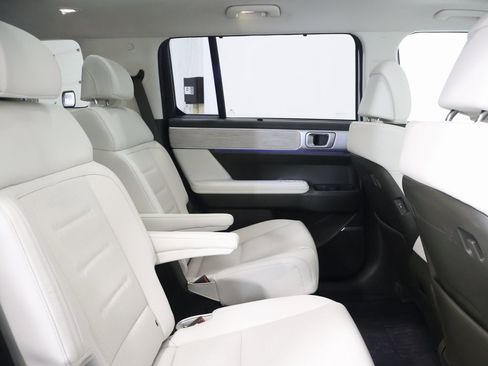 Used 2024 Hyundai Santa Fe Calligraphy image 24