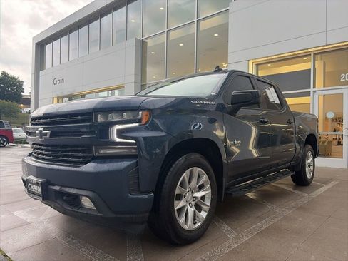 Used 2021 Chevrolet Silverado 1500 RST w/ Bed Protection Package RWD image 3