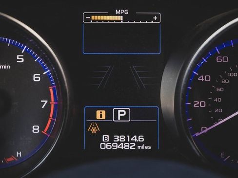 Used 2017 Subaru Outback 3.6R Limited image 12