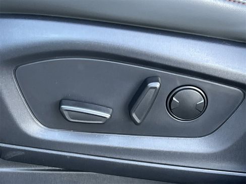 New 2025 Ford Explorer Active w/ Active Comfort Package image 19