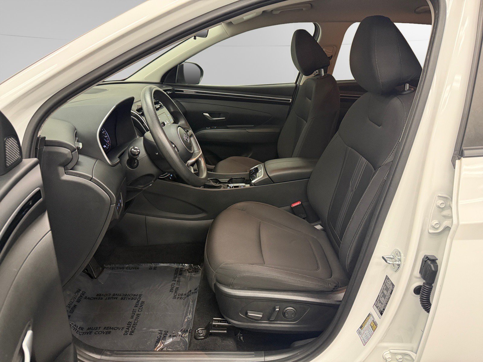 Certified 2024 Hyundai Tucson SEL AWD/4WD image 9