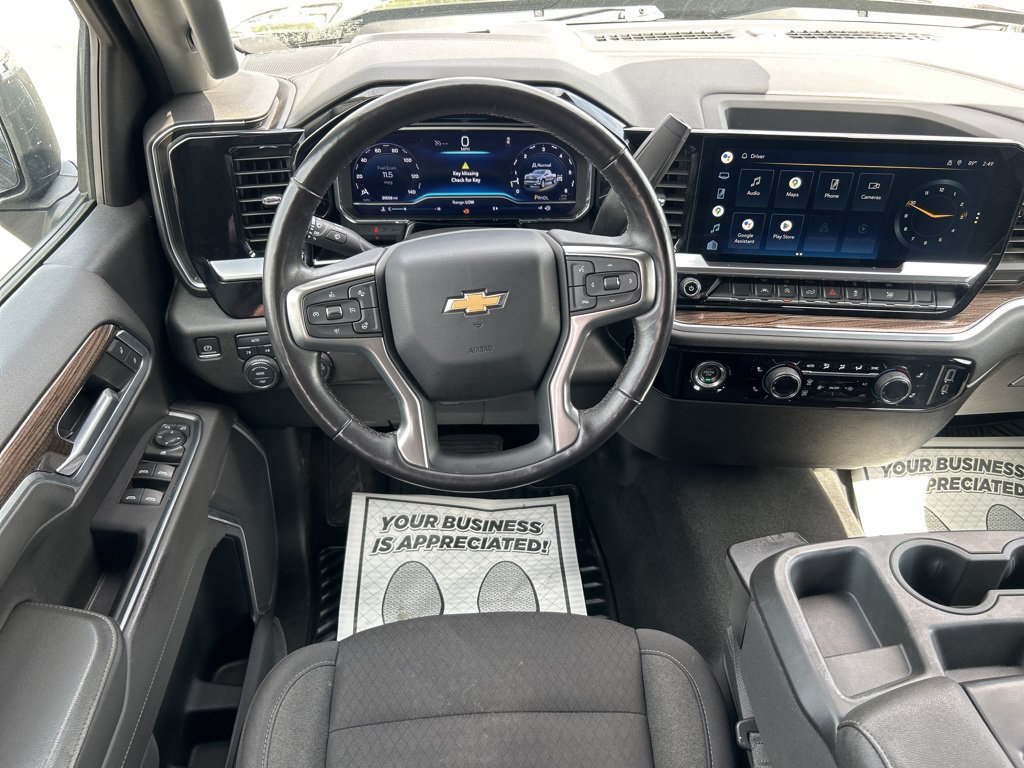 Used 2022 Chevrolet Silverado 1500 LT AWD/4WD image 21