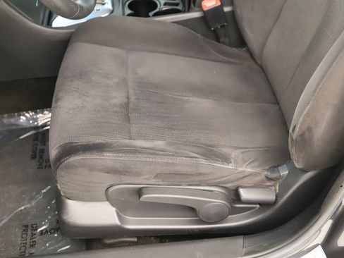 Used 2010 Nissan Altima 2.5 S FWD image 23