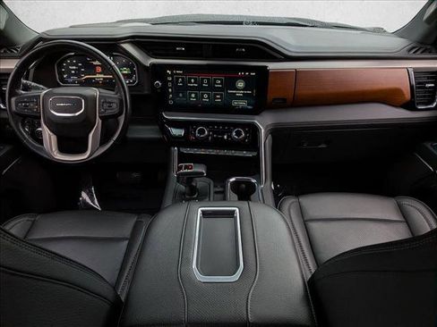 Used 2022 GMC Sierra 1500 Denali image 21