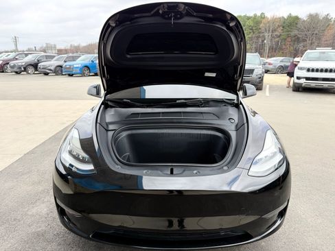 Used 2022 Tesla Model Y Long Range AWD/4WD image 64