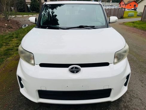 Used 2012 Scion xB image 8