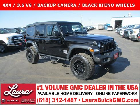 Used 2018 Jeep Wrangler Unlimited Sport image 1