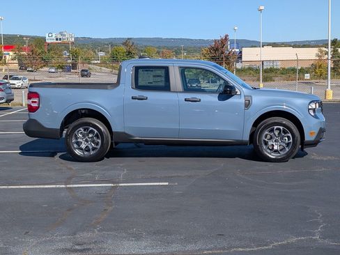 New 2025 Ford Maverick XLT w/ XLT Luxury Package image 3