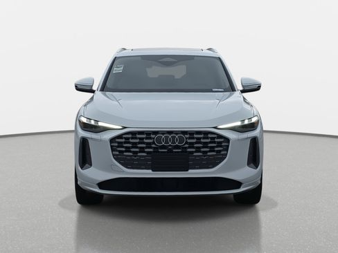 New 2025 Audi Q5 Prestige image 2