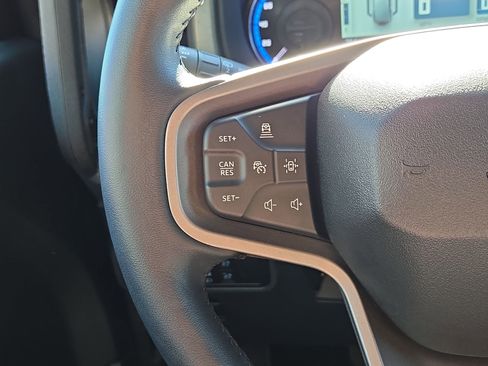 Used 2024 Ford Bronco Wildtrak image 21