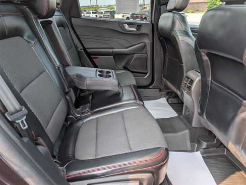Used 2023 Ford Escape ST-Line w/ Tech Pack #1 AWD/4WD image 41