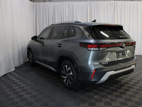 New 2025 Volkswagen Tiguan S FWD image 21