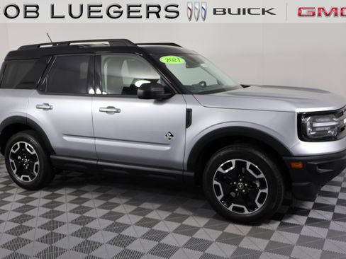 Used 2021 Ford Bronco Sport Outer Banks AWD/4WD image 2