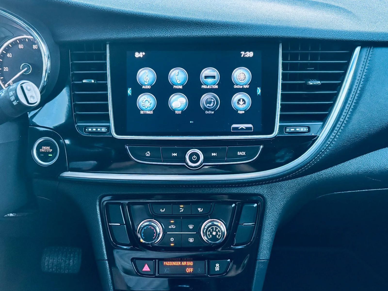 Used 2018 Buick Encore Preferred FWD image 28