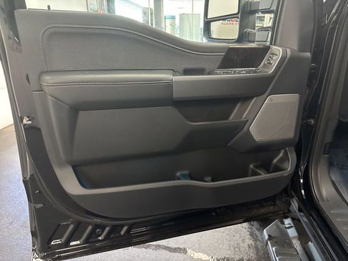 New 2026 Ford F250 4x4 Crew Cab Super Duty image 16
